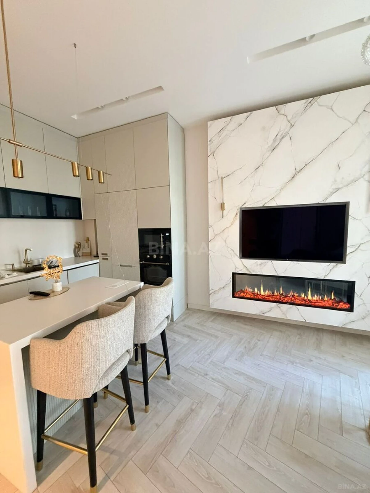 Kirayə verilir 2 otaqlı mənzil 50 m²