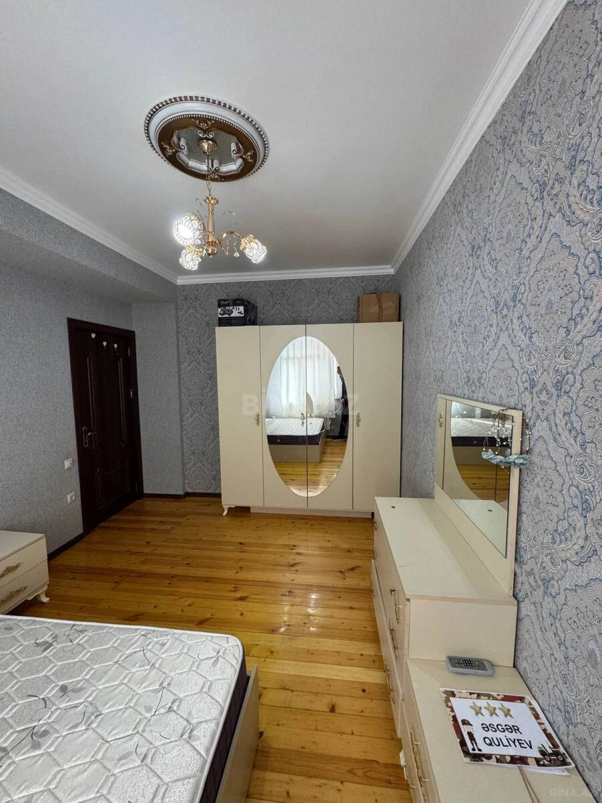 Satılır 3 otaqlı mənzil 75 m²