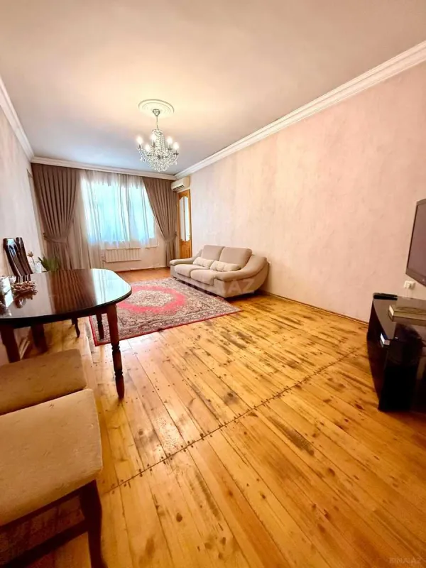 Satılır 4 otaqlı həyət evi 120 m²