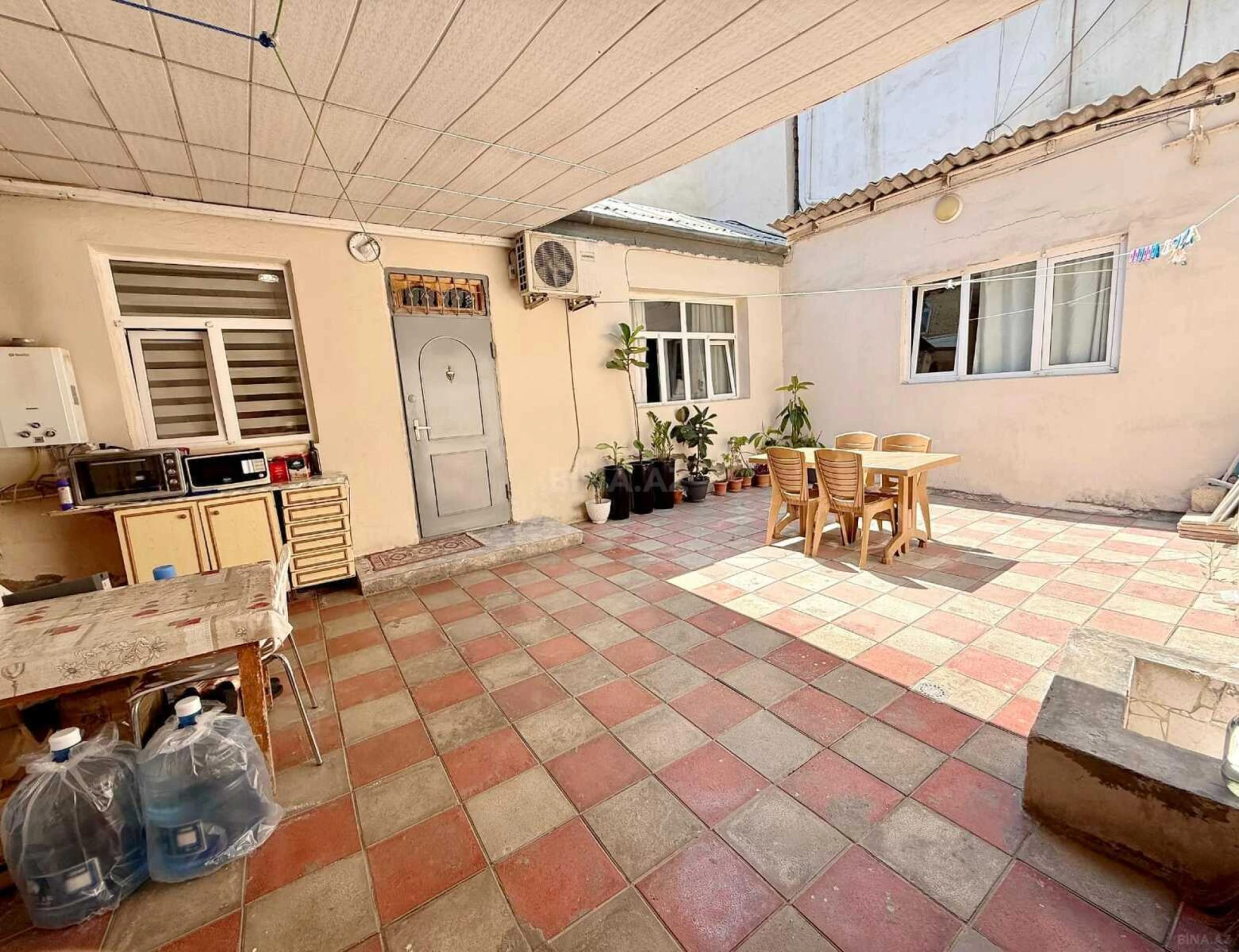 Satılır 4 otaqlı həyət evi 120 m²