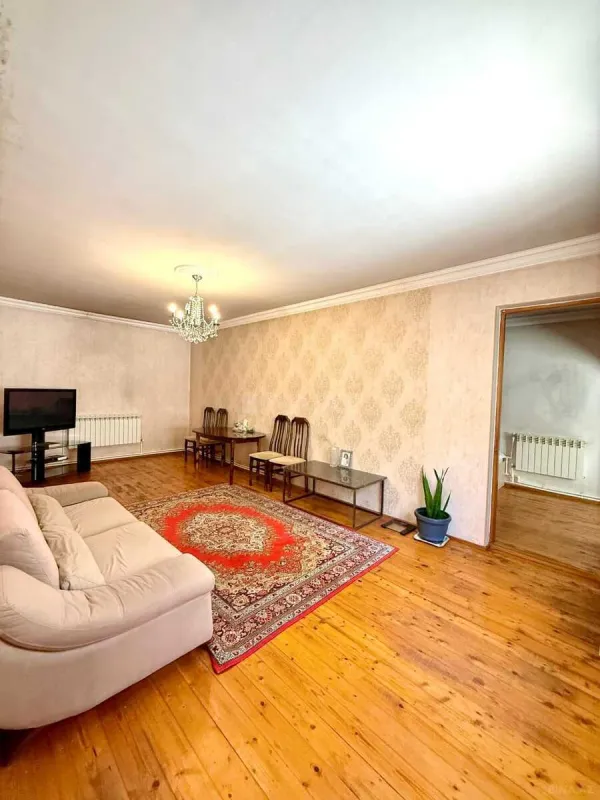 Satılır 4 otaqlı həyət evi 120 m²