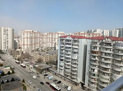 Satılır 2 otaqlı mənzil 70 m²