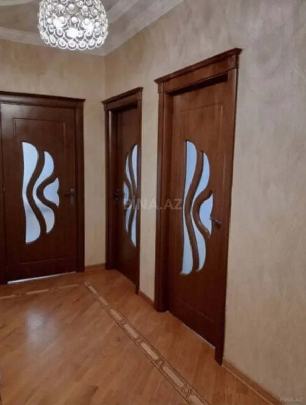 Satılır 2 otaqlı mənzil 70 m²