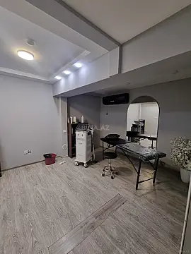 Satılır obyekt 65 m²