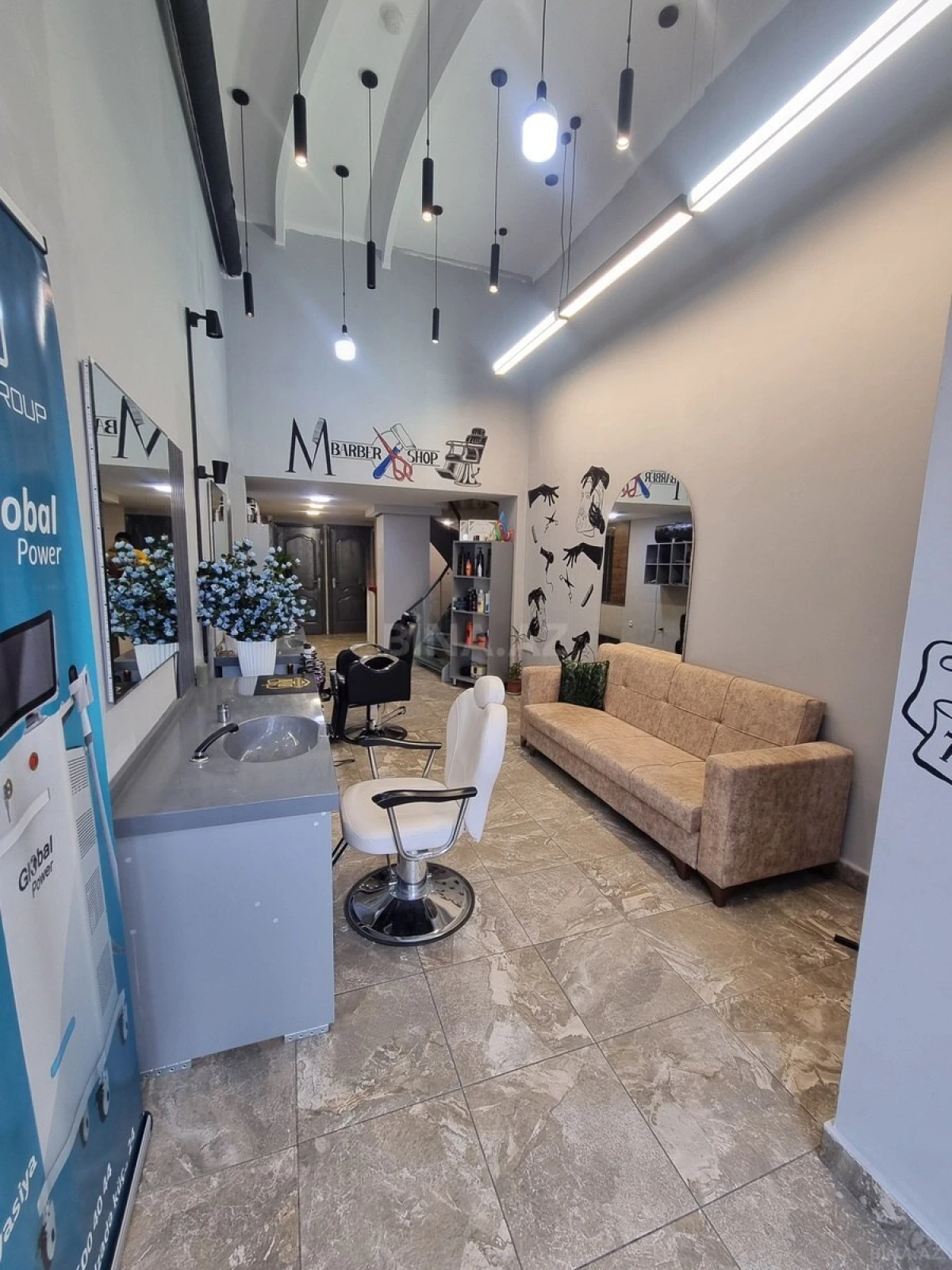 Satılır obyekt 65 m²