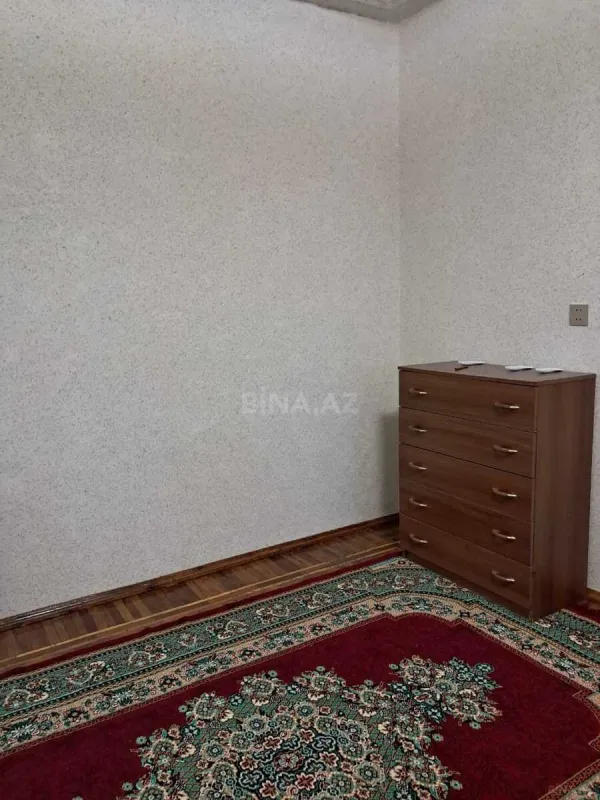 Kirayə verilir 4 otaqlı mənzil 110 m²