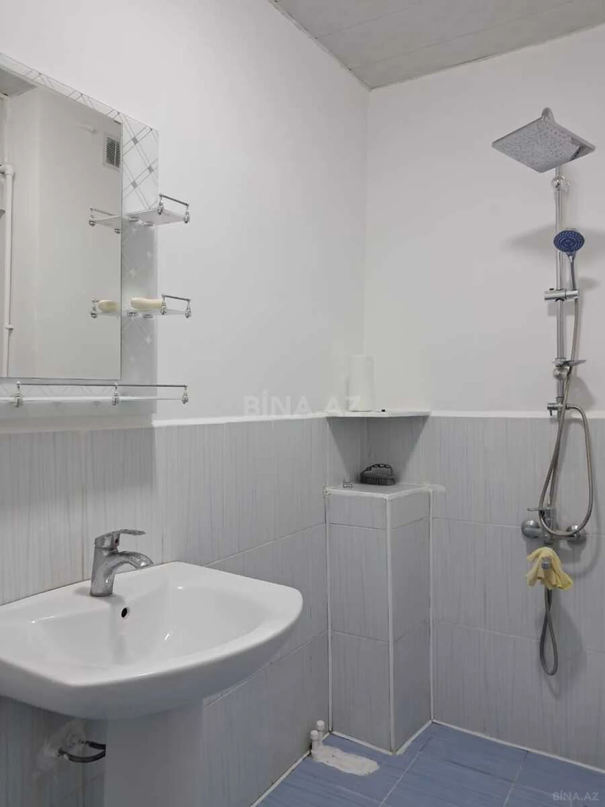 Kirayə verilir 4 otaqlı mənzil 110 m²