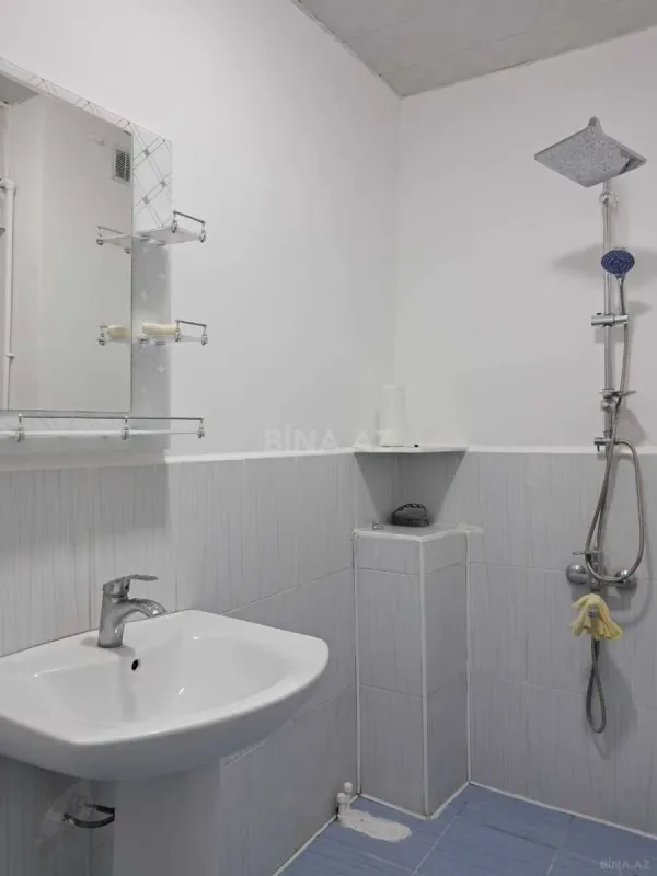 Kirayə verilir 4 otaqlı mənzil 110 m²