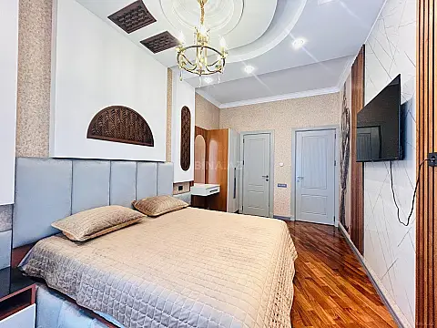 Satılır 3 otaqlı mənzil 120 m²