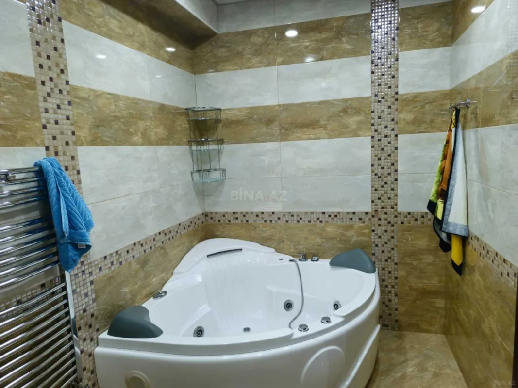 Kirayə verilir 3 otaqlı mənzil 150 m²