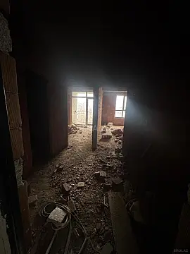 Satılır 4 otaqlı mənzil 110 m²