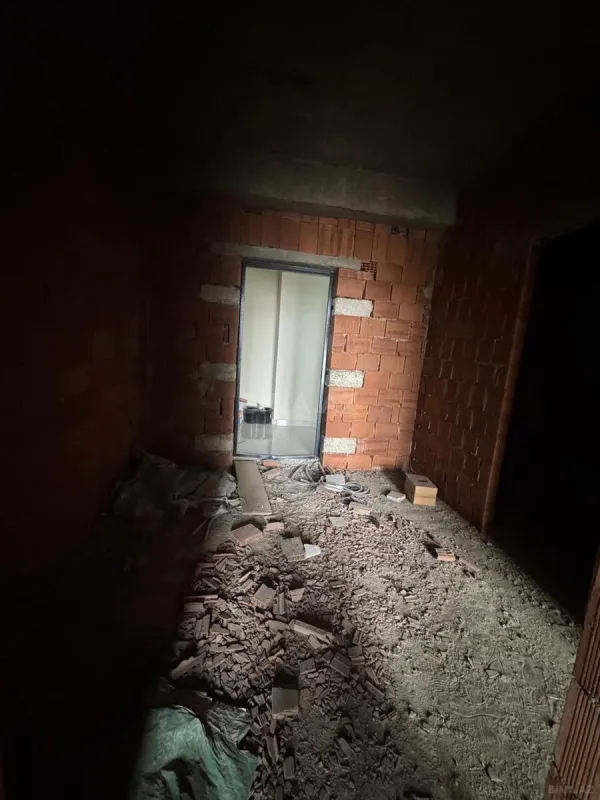 Satılır 4 otaqlı mənzil 110 m²