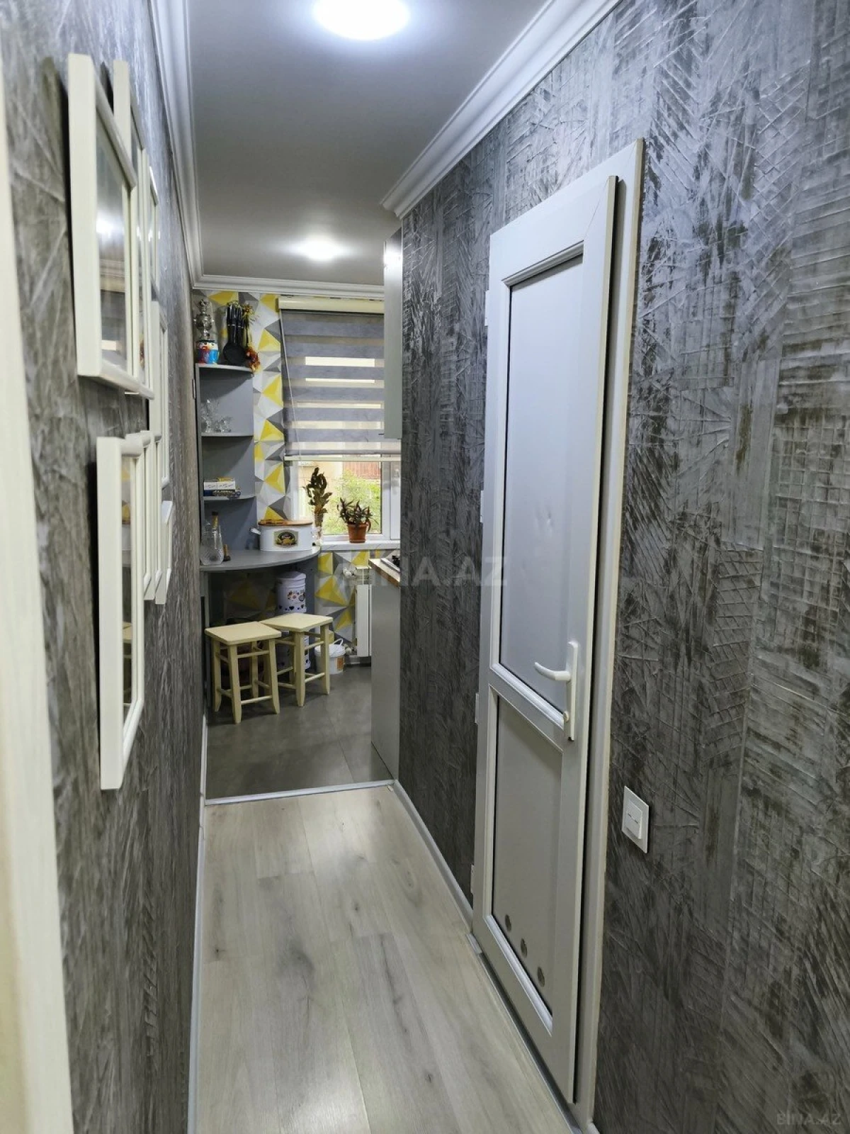 Satılır 2 otaqlı mənzil 55 m²