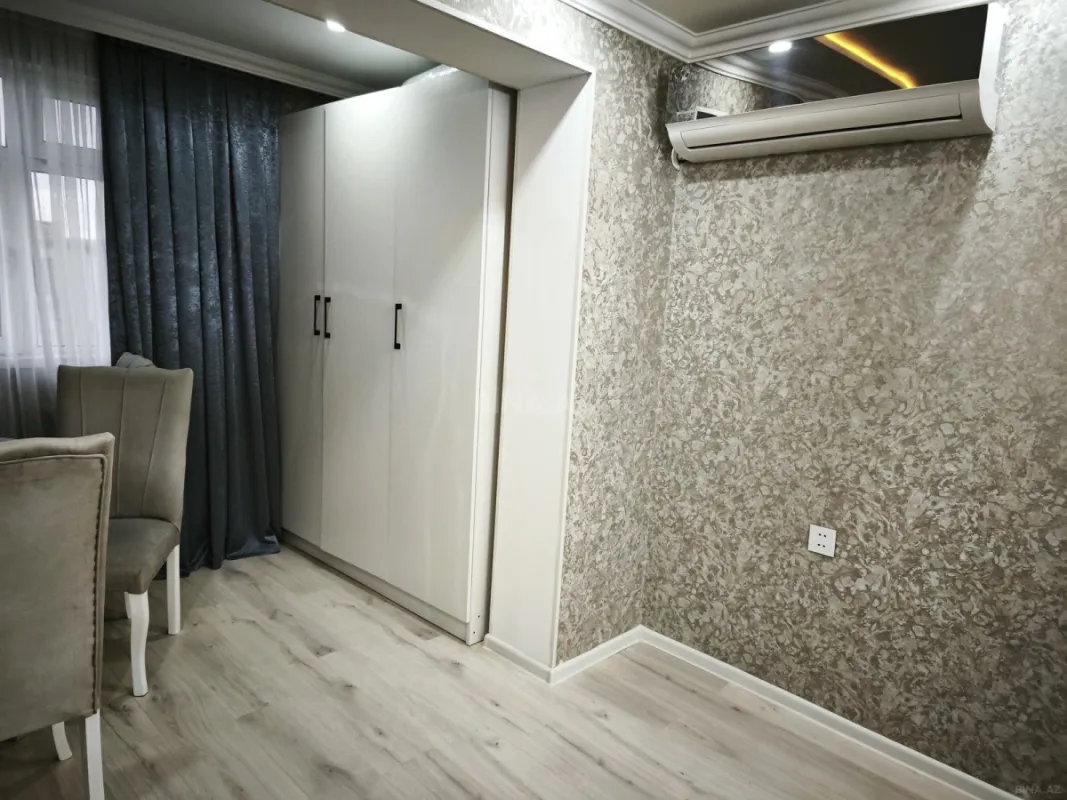 Satılır 2 otaqlı mənzil 55 m²