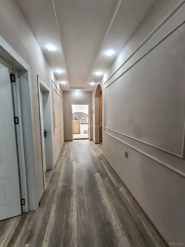 Satılır 5 otaqlı həyət evi 175 m²