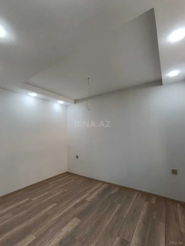 Satılır 5 otaqlı həyət evi 175 m²