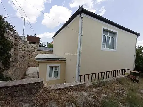 Satılır 5 otaqlı həyət evi 150 m²