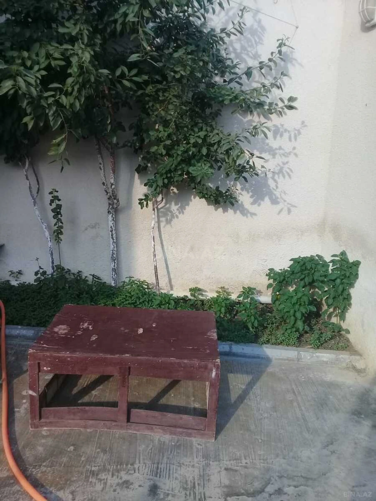 Satılır 5 otaqlı həyət evi 220 m²