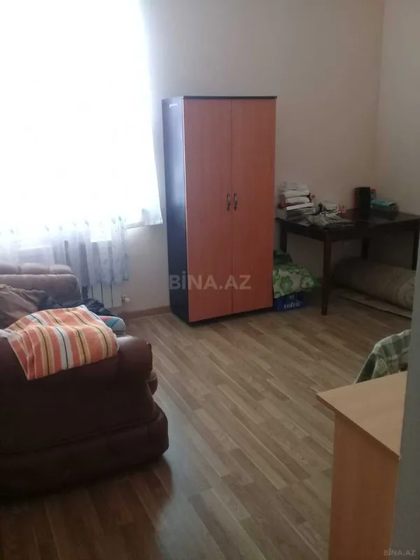 Satılır 5 otaqlı həyət evi 220 m²