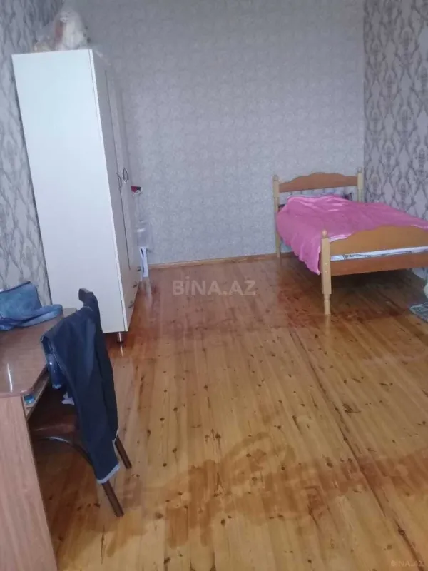 Satılır 5 otaqlı həyət evi 220 m²