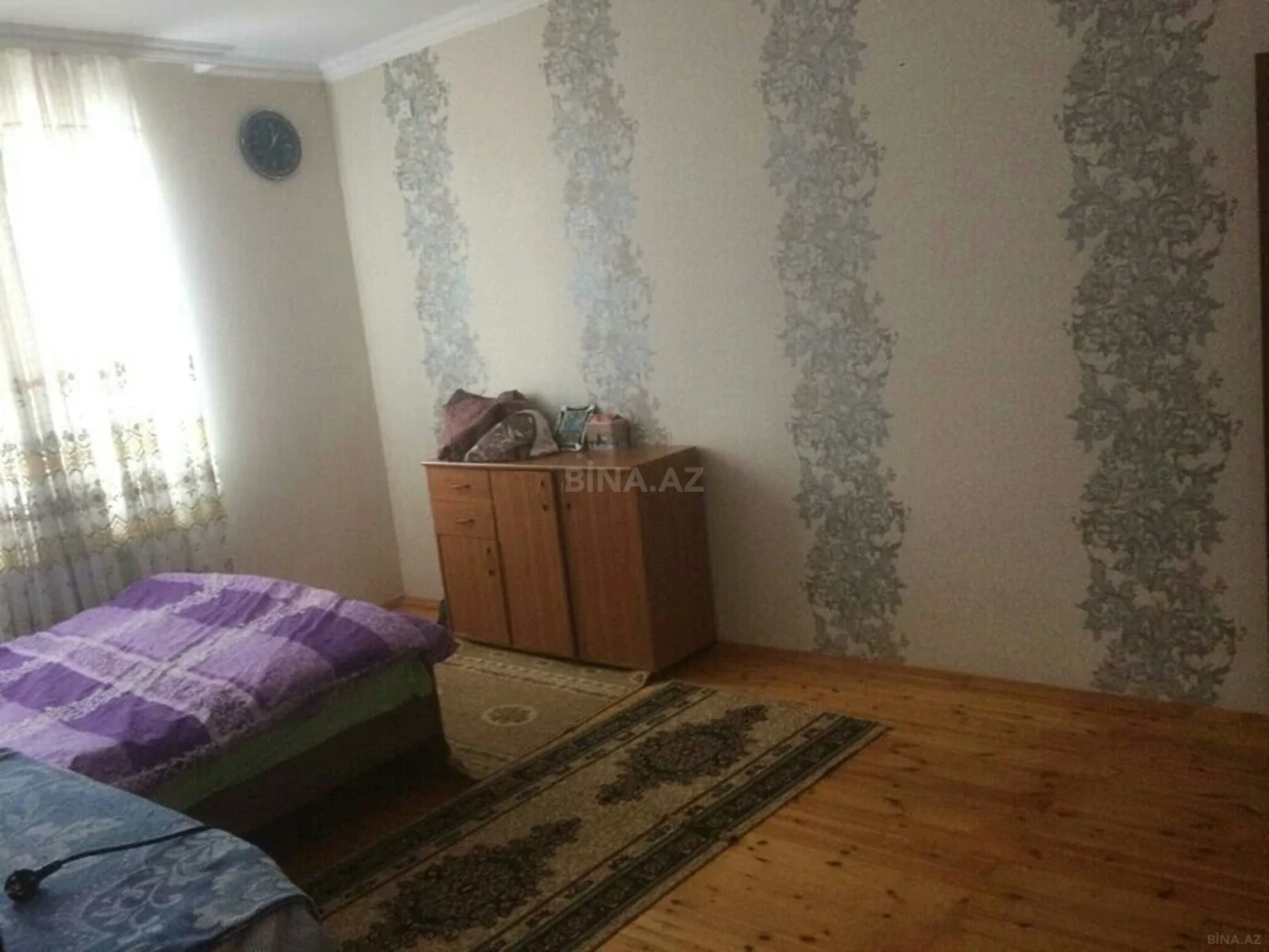 Satılır 5 otaqlı həyət evi 220 m²