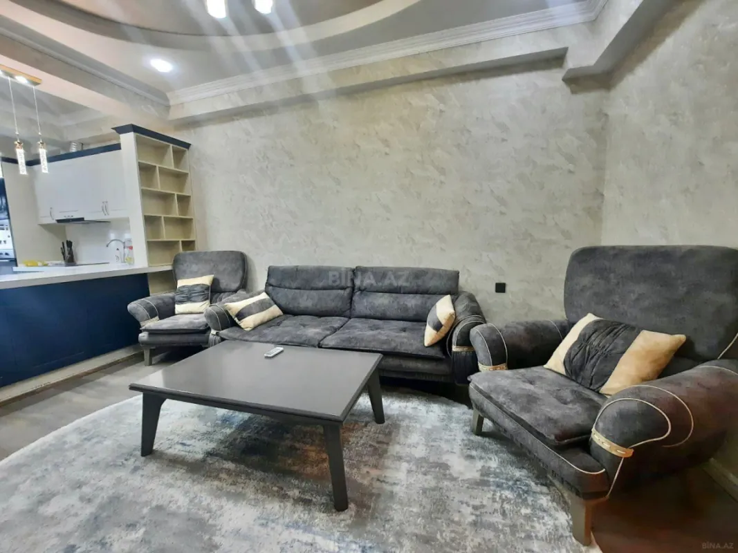 Kirayə verilir 3 otaqlı mənzil 120 m²