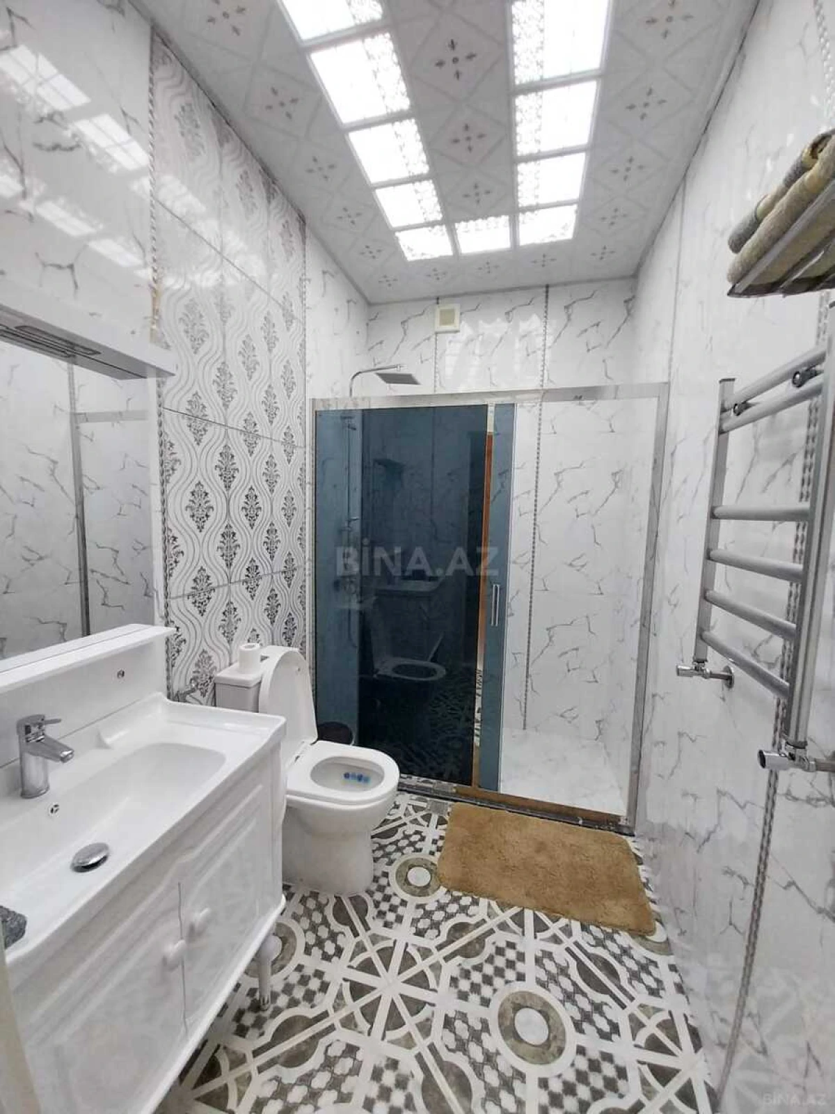 Kirayə verilir 3 otaqlı mənzil 120 m²