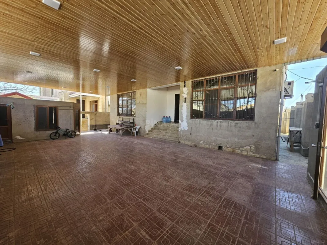 Satılır 3 otaqlı həyət evi 156 m²