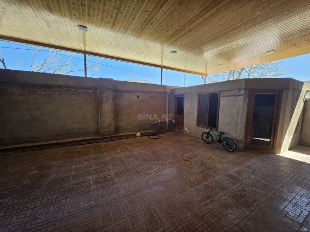 Satılır 3 otaqlı həyət evi 156 m²