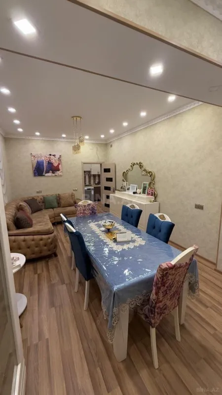 Kirayə verilir 2 otaqlı mənzil 65 m²