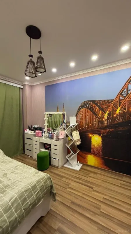 Kirayə verilir 2 otaqlı mənzil 65 m²