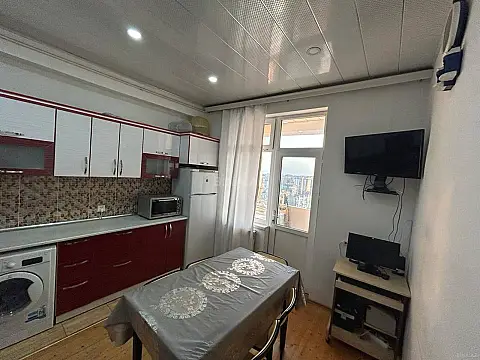 Satılır 2 otaqlı mənzil 55 m²