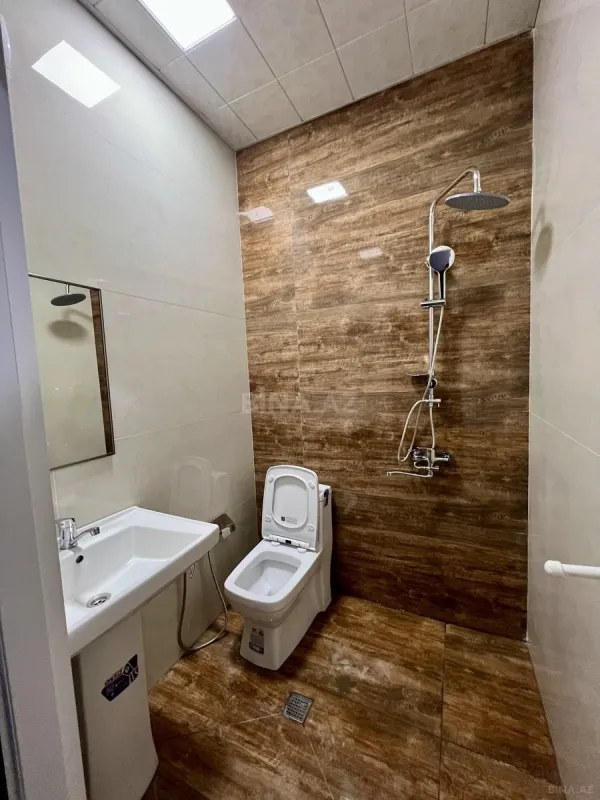 Satılır 2 otaqlı mənzil 83 m²