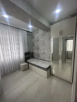 Satılır 4 otaqlı mənzil 109 m²