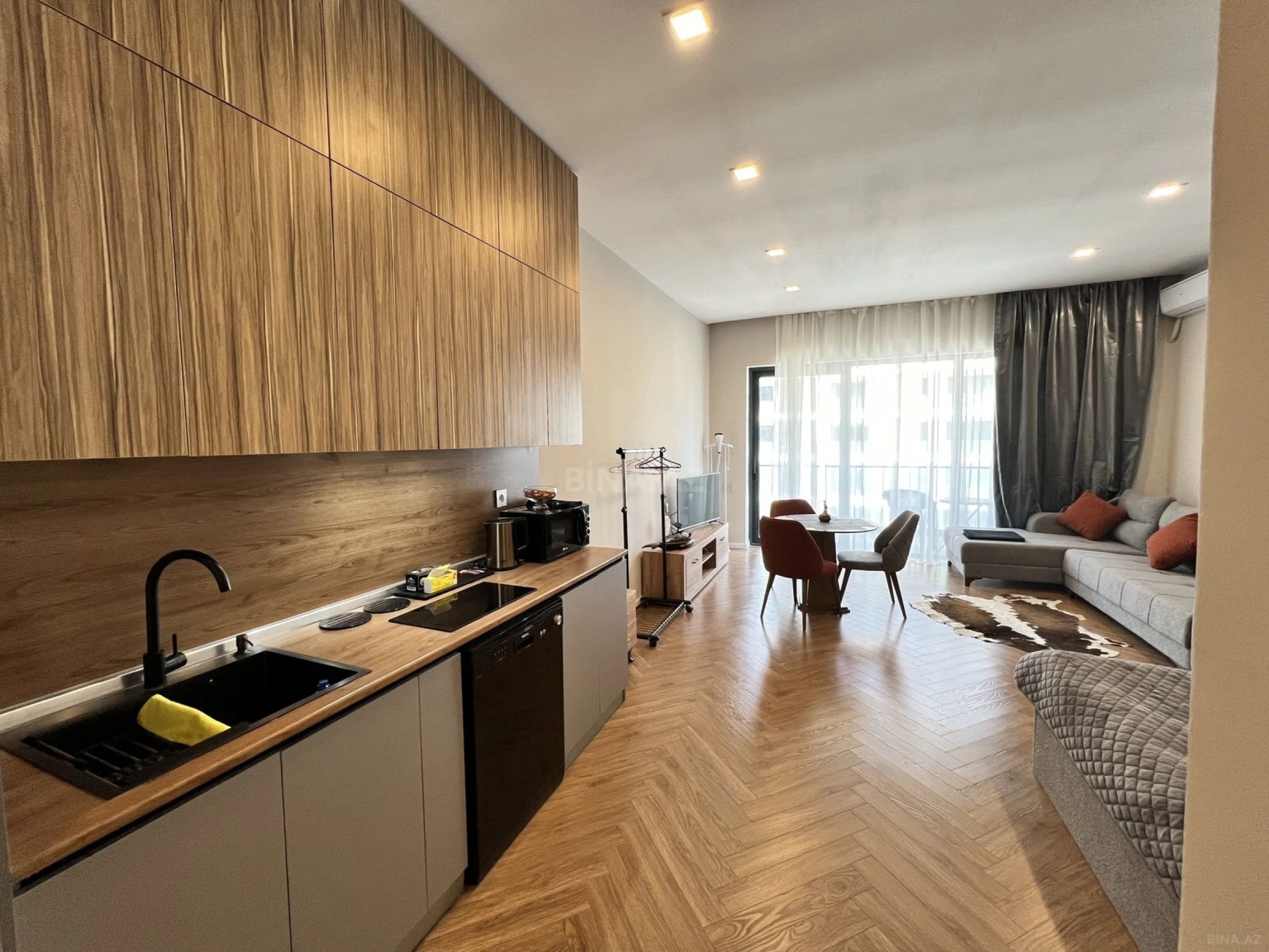 Kirayə verilir 1 otaqlı mənzil 59 m²