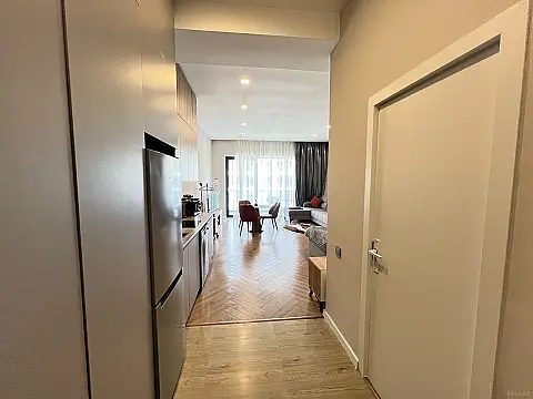 Kirayə verilir 1 otaqlı mənzil 59 m²