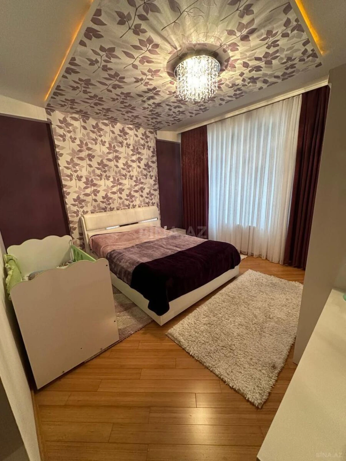 Satılır 3 otaqlı mənzil 102 m²