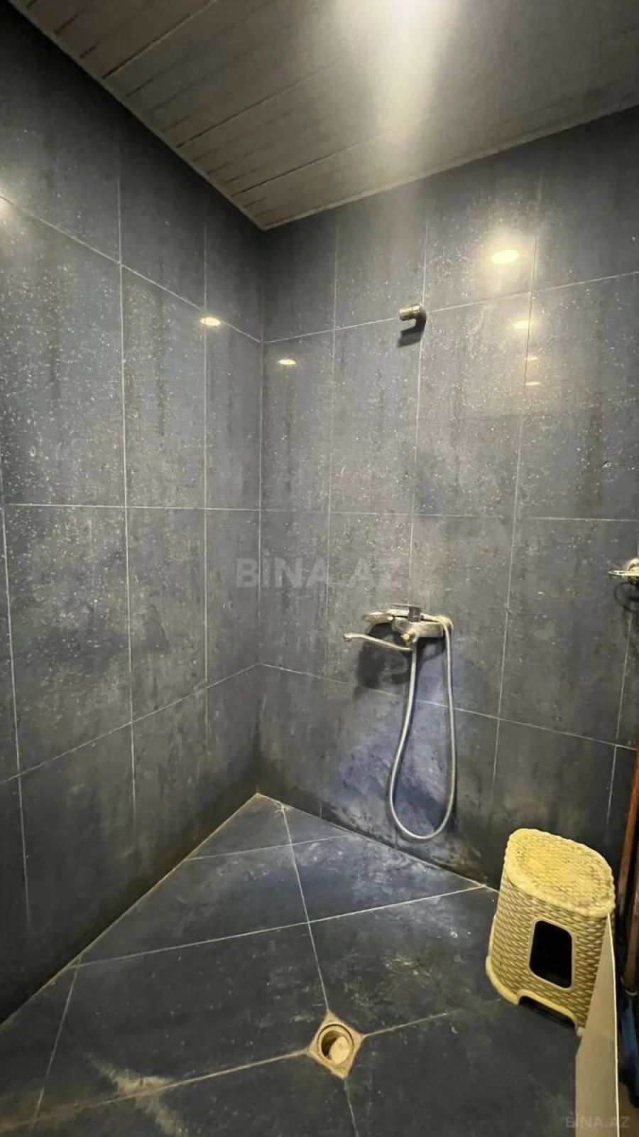 Satılır 3 otaqlı mənzil 75 m²
