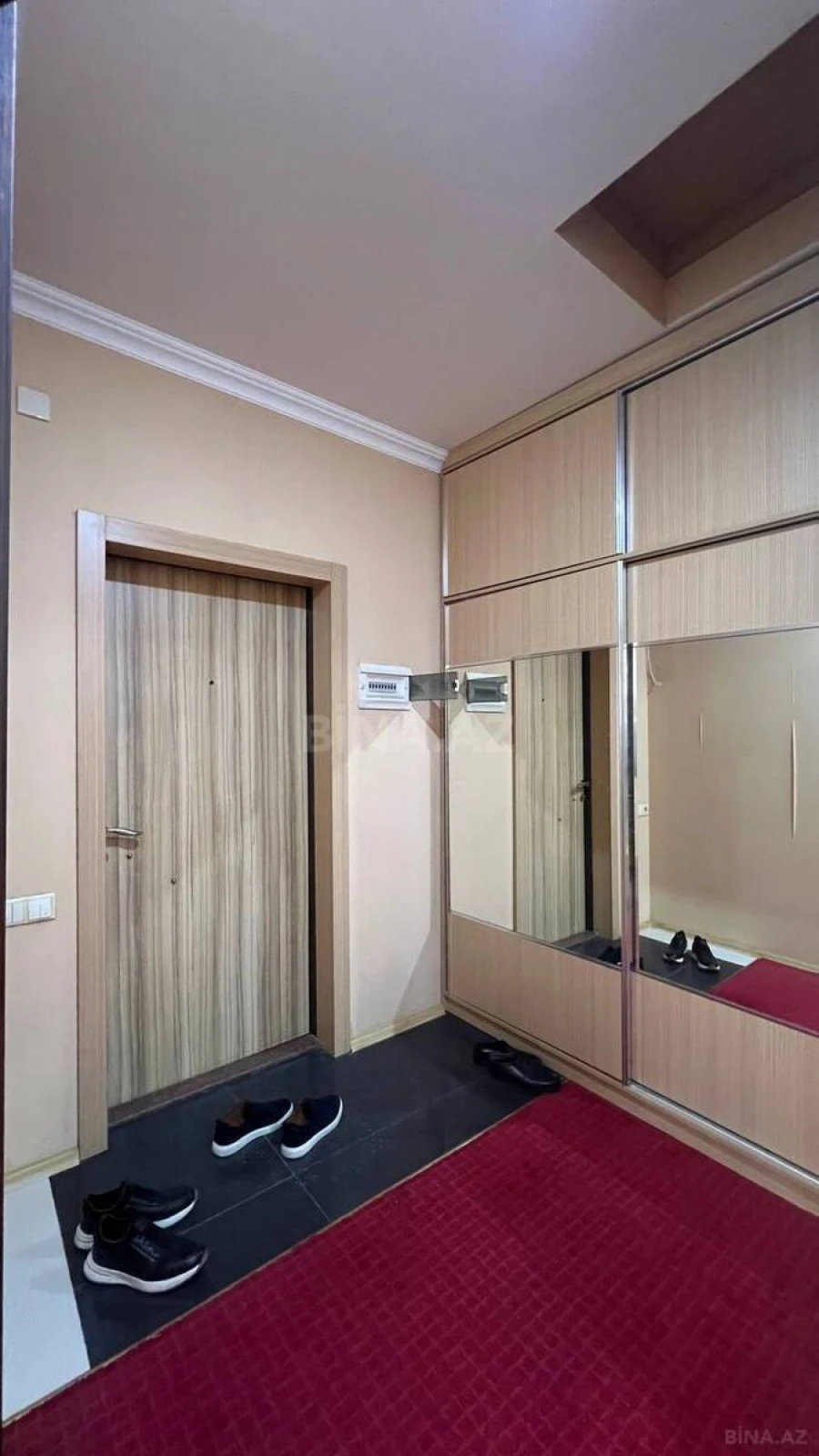 Satılır 3 otaqlı mənzil 75 m²