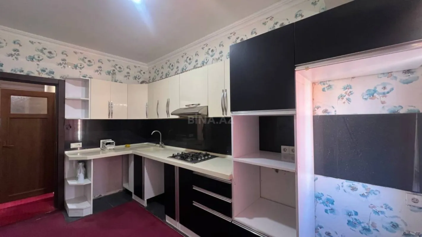 Satılır 3 otaqlı mənzil 75 m²