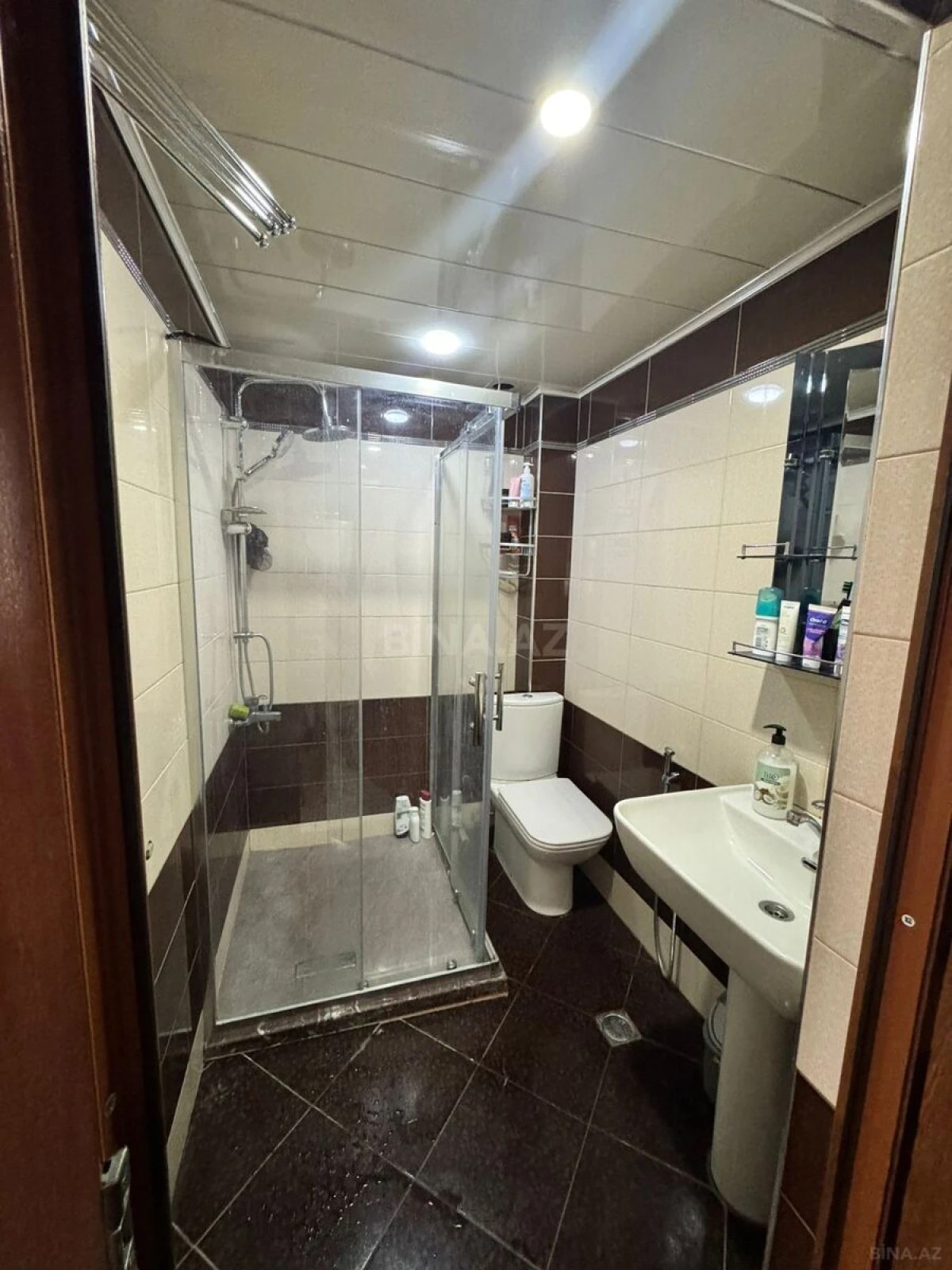 Satılır 2 otaqlı mənzil 60 m²