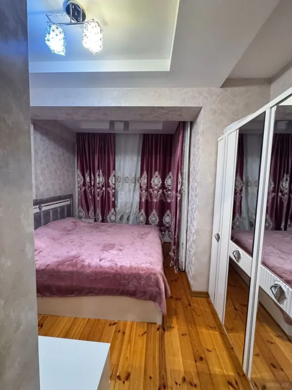 Satılır 2 otaqlı mənzil 60 m²
