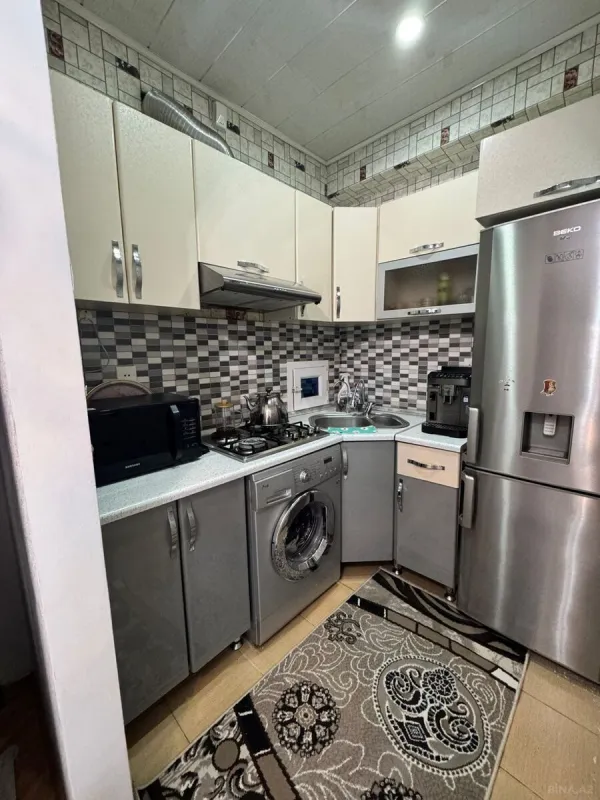 Satılır 2 otaqlı mənzil 60 m²