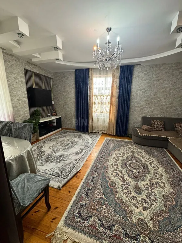Satılır 2 otaqlı mənzil 60 m²
