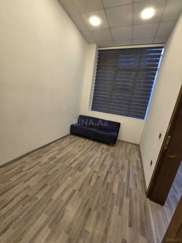 Kirayə verilir 5 otaqlı ofis 210 m²