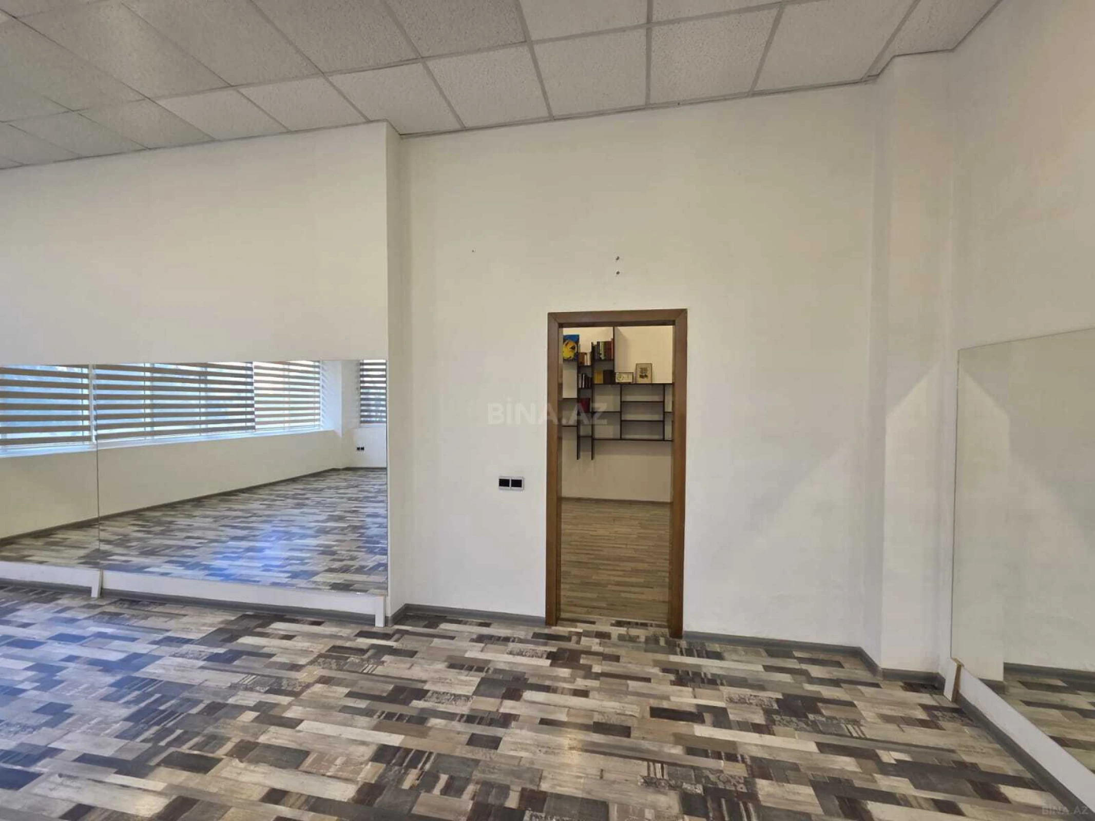 Kirayə verilir 5 otaqlı ofis 210 m²