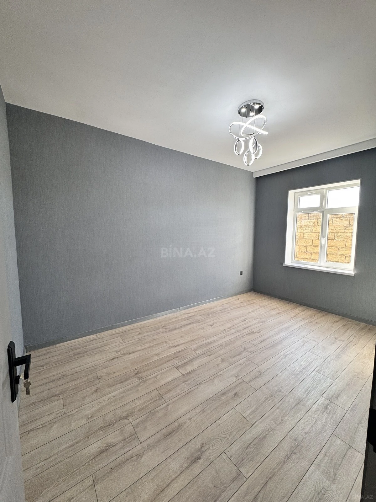 Satılır 4 otaqlı həyət evi 100 m²