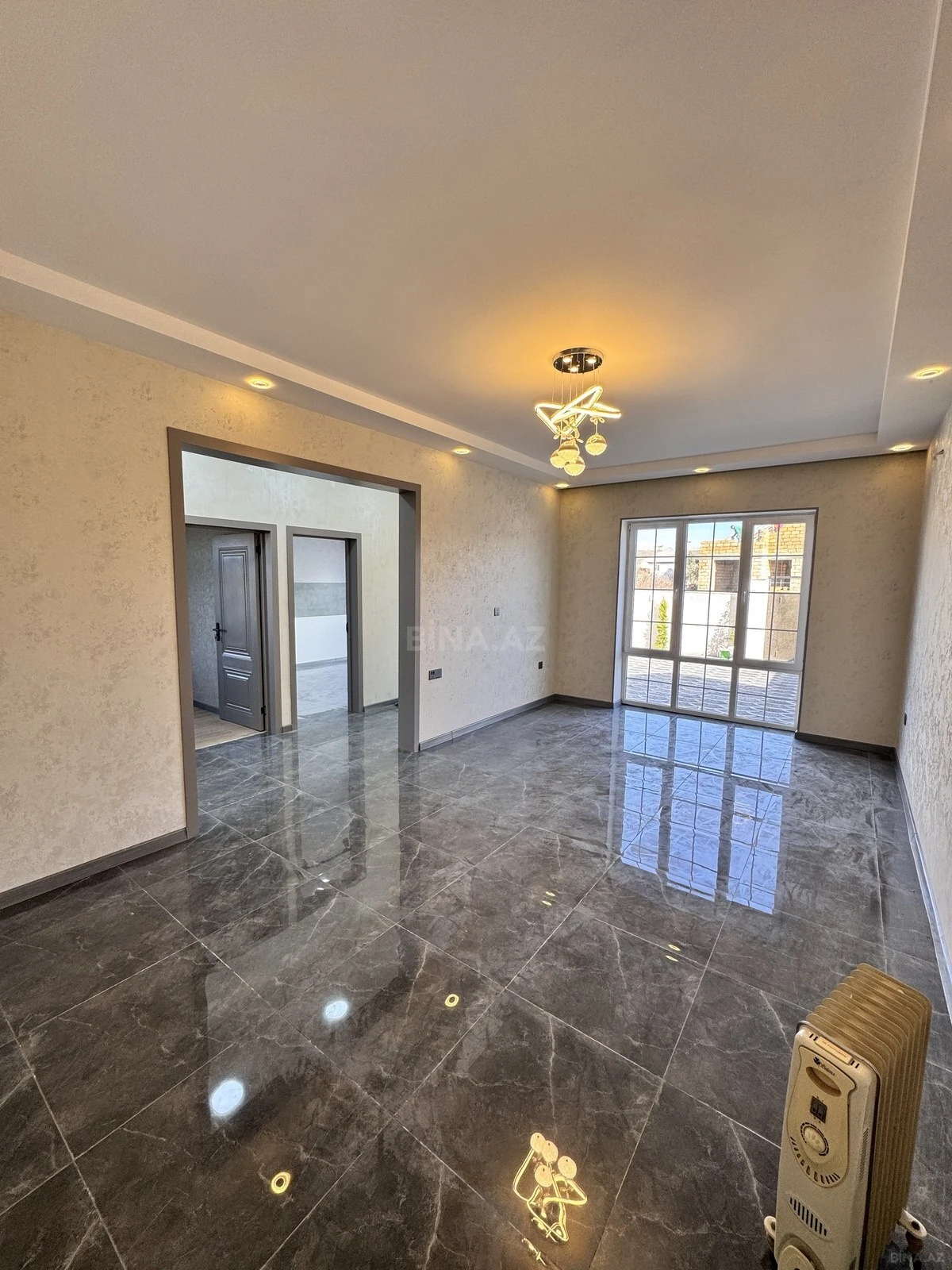Satılır 4 otaqlı həyət evi 100 m²