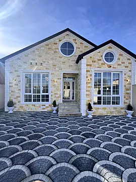 Satılır 4 otaqlı həyət evi 100 m²