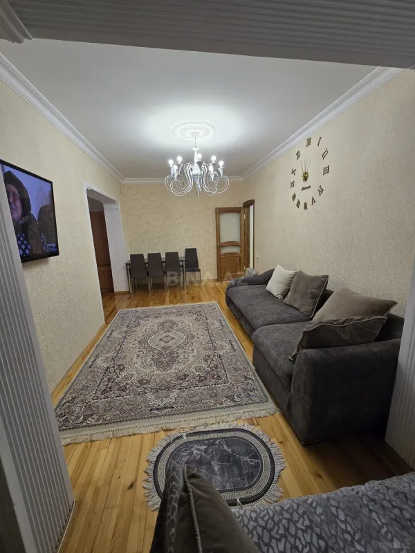 Satılır 2 otaqlı mənzil 65 m²